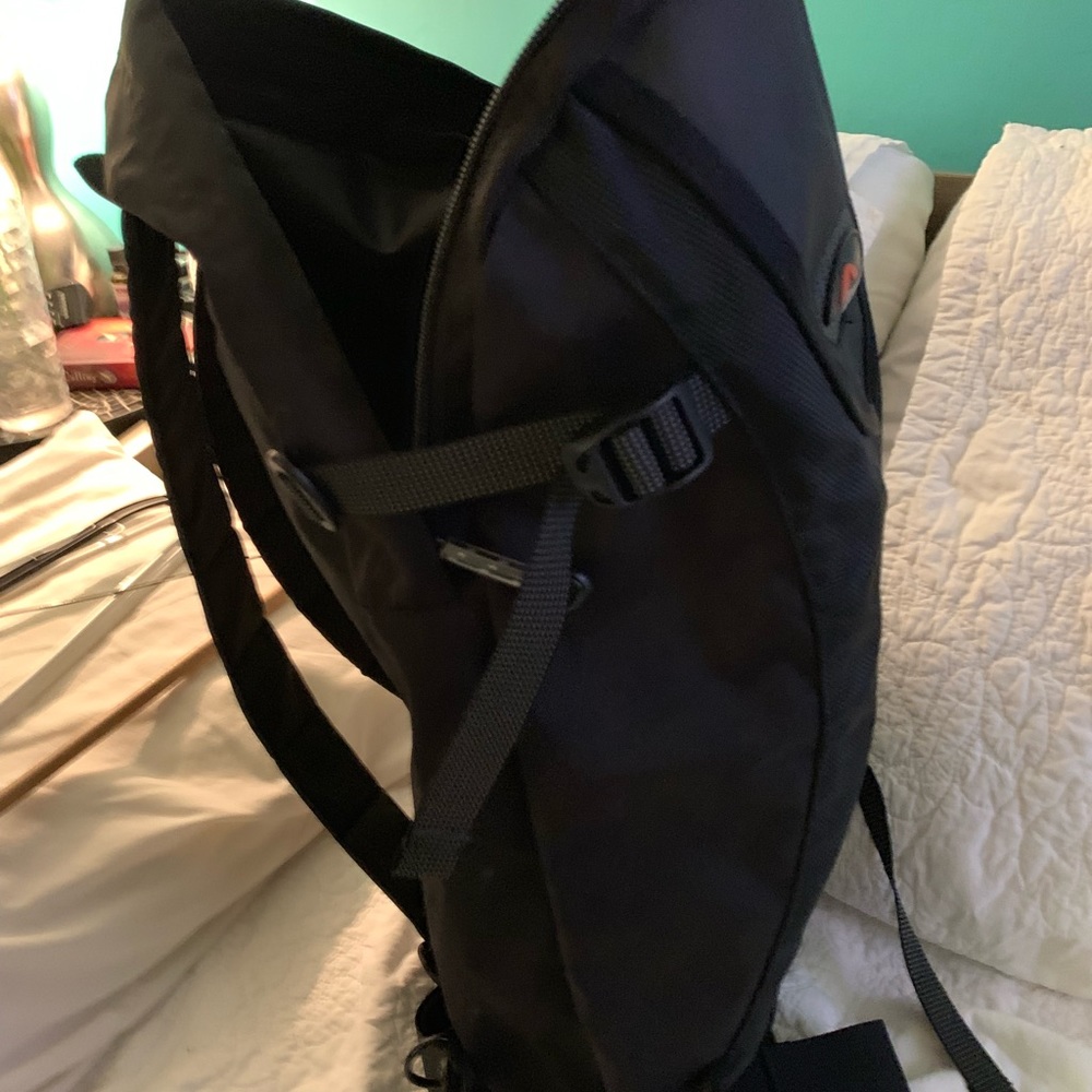 REI backpack - Picture 7 of 7